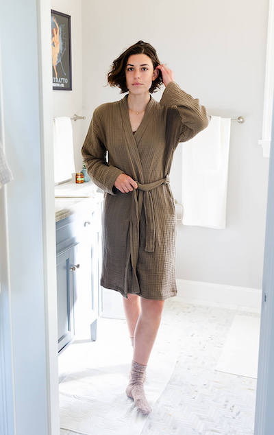Unisex Turkish Cotton Robe in Forest, Lightweight and Absorbent Turkish Cotton Towels. Luxuriously Soft and Eco-Friendly.